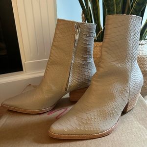 Matisse Caty Boots Ivory Snakeskin
